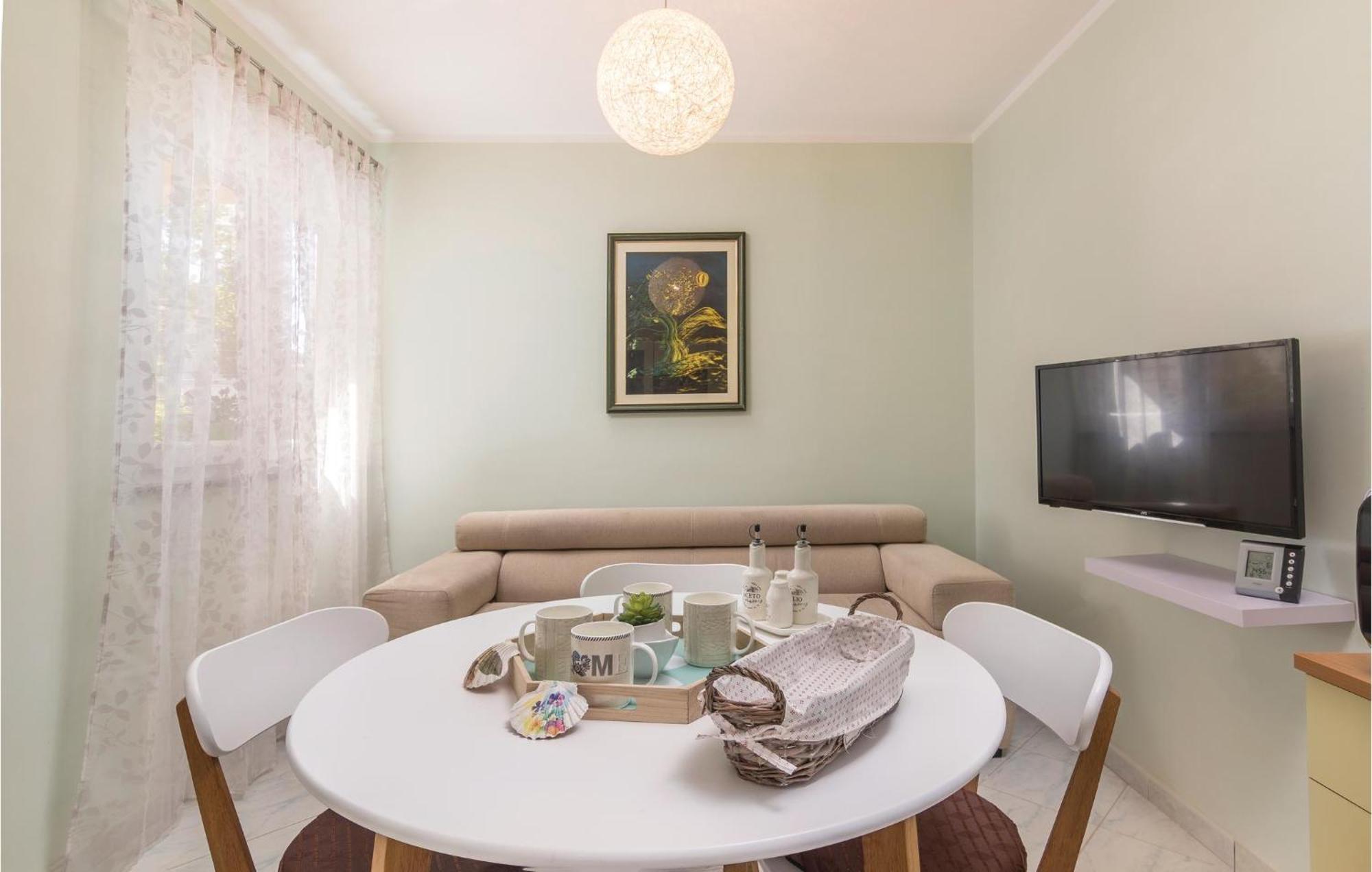 Amazing Apartment In Rabac With Wifi Raša 外观 照片