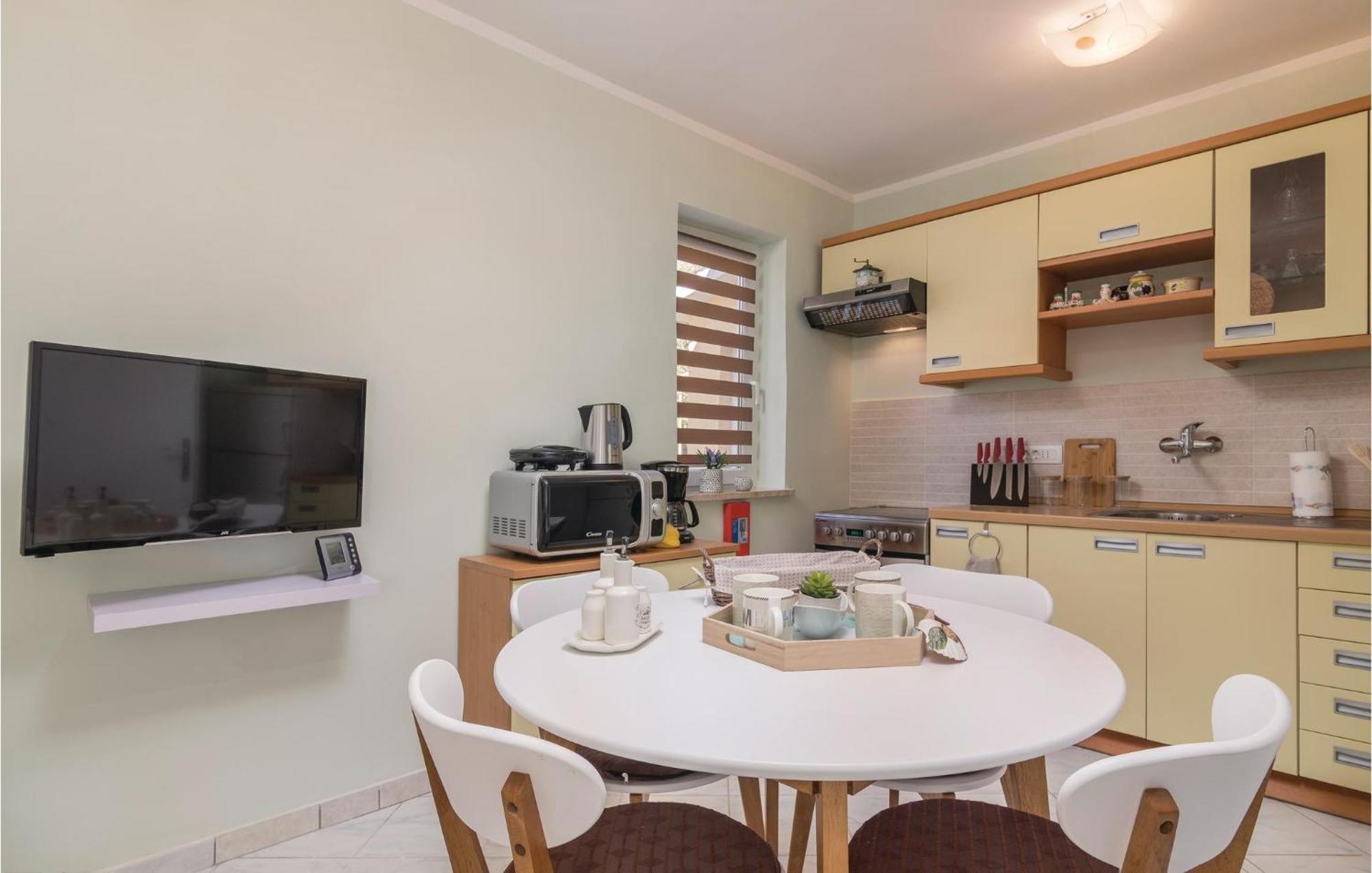 Amazing Apartment In Rabac With Wifi Raša 外观 照片