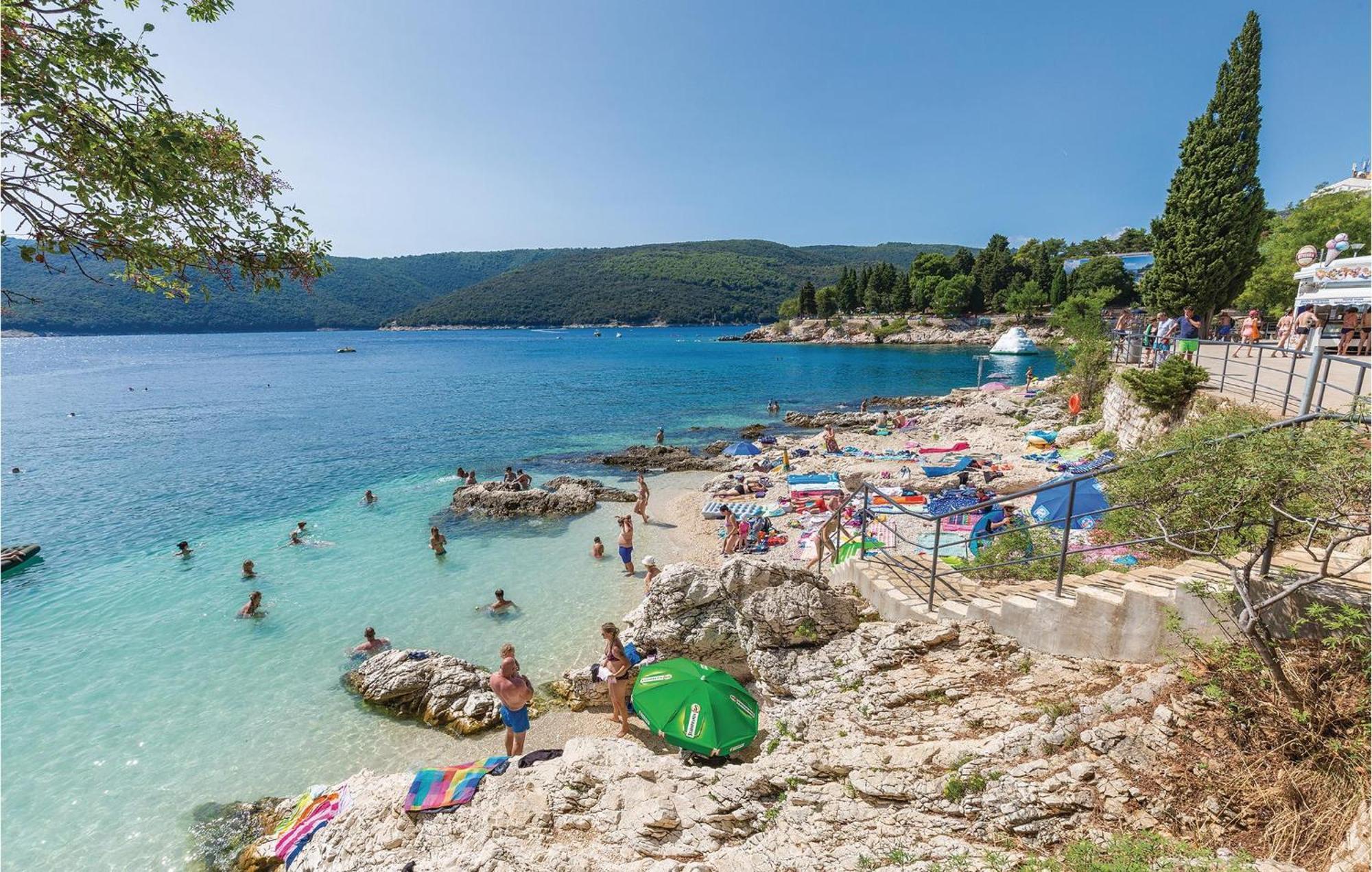 Amazing Apartment In Rabac With Wifi Raša 外观 照片